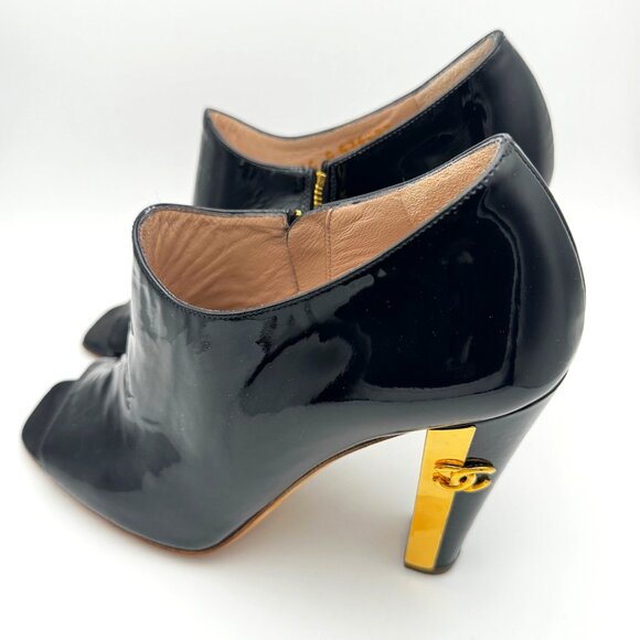 CHANEL Open-Toed Ankle Boot with Gold Detail Sz EUR 37/ US 6.5 - Picture 1 of 8